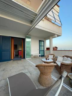 TRAVELLIVING - La finestra sul mare, Casuzze, Beachfront - Villaggio Azzurro - 4