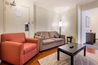Quality Inn & Suites 5585 Ambler Drive Mississauga Ontario - Mississauga - 3