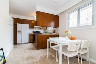 spacious and bright house - Toronto - 3