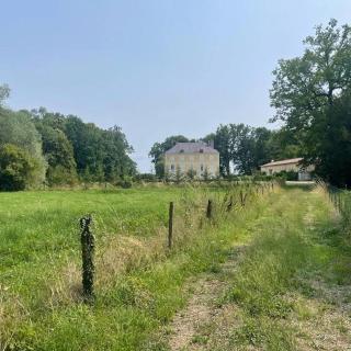 Gîtes du Château de Crespy - - 2