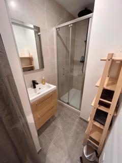 Bel appartement climatisé 2 chambres à 20m du Vieux-Port - Marsiglia - 3