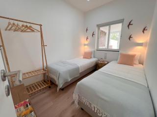 Central Beach Villa W/ Heated Pool, By TimeCooler - Cascais - 5