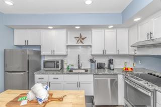 Fully Renovated First Floor Condo! Cypress Bay J-2 - Little River - 4
