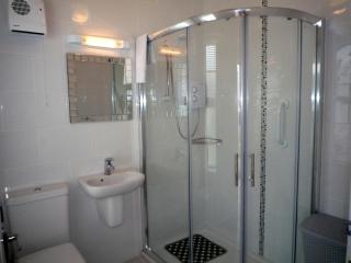 Ballybunion Holiday Cottages No 21 by Trident Holiday Homes - Ballybunion - 2