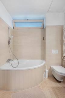 ROG Apartment with Balcony - Lubiana - 2