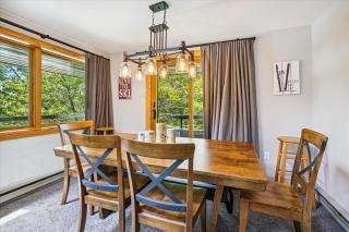 Enjoy this fashionable three bedroom three bathroom Condo D19 - Killington - 3