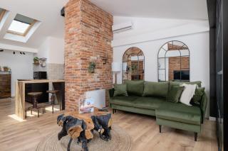 Wawel Castle Modern Studio Dietla by Noclegi Renters - Krakow - 1