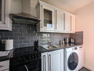 Conegra Road by Wycombe Apartments - High Wycombe - 5