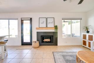 Luxury Phoenix Hideaway with Private Pool and Views! - Phoenix - 4