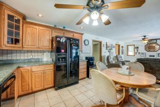 Charming Battle Creek Cottage with Dock! - 3