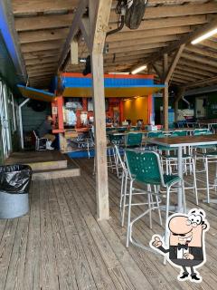 6 MAN BEER CAN VENICE MARINA FRONT ROW COZY GREAT ENTERTAINMENT BOAT W/D & ICE - Venice - 2