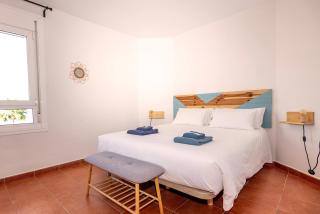 Artistic beachfront apartment - Radazul - 1