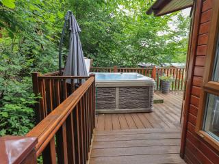 Acorn Bank Lodge - 9