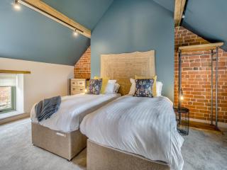 The Granary - Uk44074 - - 2