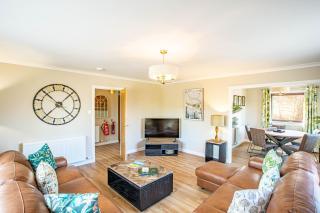 Breckland House with Hot Tub - 8