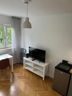 Przytulna kawalerka typu studio - Warsaw - 9