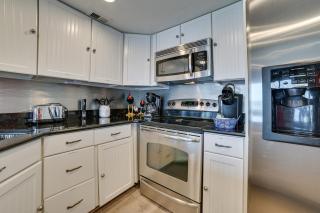 Luxury Lakefront Boyne City Townhome with Views! - 1