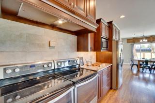 Kid-Friendly Pasco Farmhouse with Playset, Game Room - 4