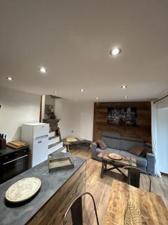 Logement avec jardin et vue panoramique MontBlanc - Les Houches - 8