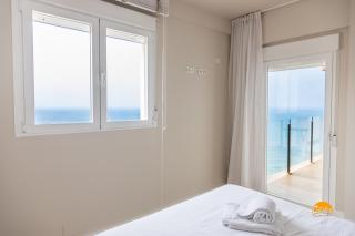 Malibu by Cadiz Time - Cadice - 3