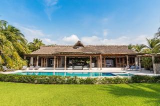Oceanfront Casa Rhino - Paso Hondo - 2