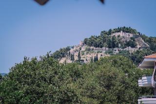 Vallia Suites-Red Luxury Suite B3 - 5