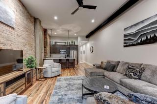 Fabulous Downtown 2 bedroom Condo - 6