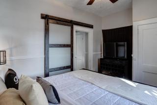235 East Chestnut - Asheville - 1