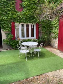 CHARMANTE MAISON DE CAMPAGNE DU 17ème siècle à Lilette avec Jacuzzi et proche rivière - Buxeuil - 6