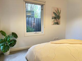 Rosebud Lovely House 2 - Mornington Peninsula 4 BR 3 Bath 2 story holiday house - BBQ - Beach - Hot spring - Rosebud - 1