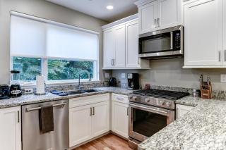 239 South Slope Beauty - Asheville - 3