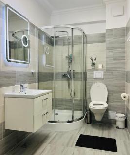 Q Holiday - Palas Center - Iaşi - 3