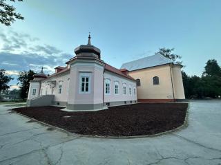 Kaštieľ Ladce - - 0