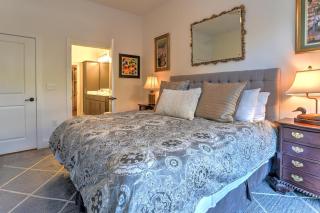 55 South Market Condo 209 - Asheville - 9