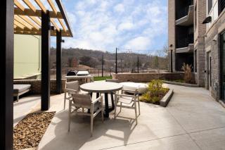 55 South Market Condo 104 - Asheville - 6