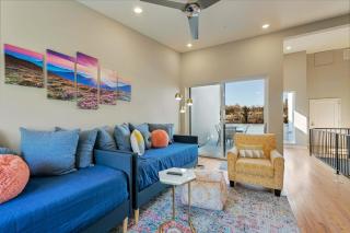 Comfort, Elegance and Convenience - Asheville - 1