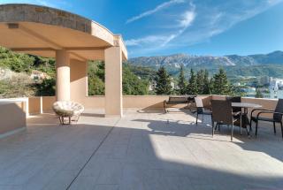 Harmonia Sea View Apartments - Budva - 6