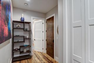 Large 3 bedroom 3 and a half Bath Downtown Condo - Asheville - 5