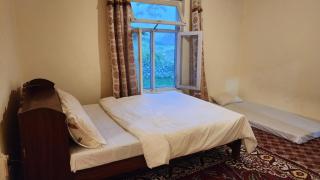 Karakorum Family Guest House Hunza - 1