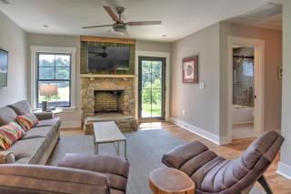 Dogwood Farmhouse - Candler - 7