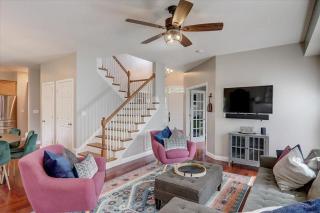 East Asheville Family Getaway - Asheville - 6