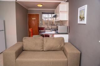 Ranks Guesthouse - Molepolole - 8