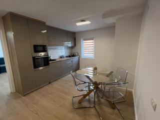 Luxury Apartment Centrul Vechi - Curtea de Argeş - 5