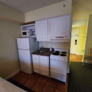 Oceanfront Efficiency T607 - 2