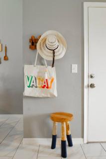 3 BR heated saltwater pool & spa - 9