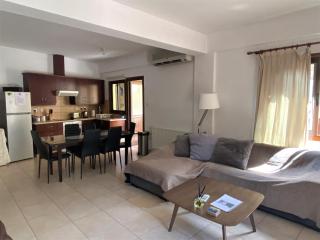 Gold Mountain House - 9