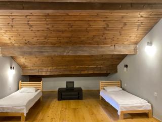 AlpHouseApartment Mestia - Mestia - 2