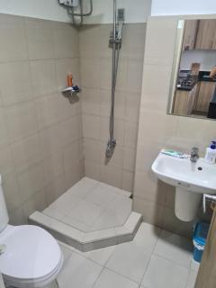 SHORE 2 Res TOWER 1 -2 BR unit - Manila - 4