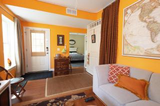 Small Suite STEPS from Oberlin - Oberlin - 0