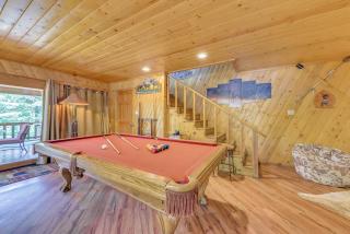 Deck and Hot Tub Bear Country Cabin in Ruidoso - Ruidoso - 4